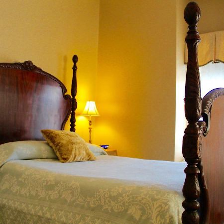 סקנקטדי The Stockade Inn מראה חיצוני תמונה