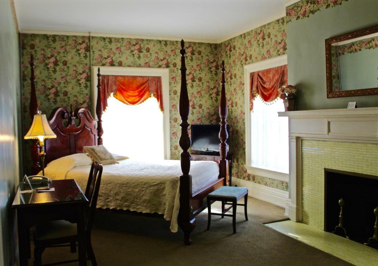 סקנקטדי The Stockade Inn מראה חיצוני תמונה